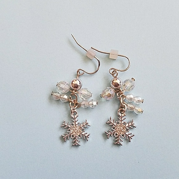 LOT OF TWO EARRINGS - Picture 4 of 5